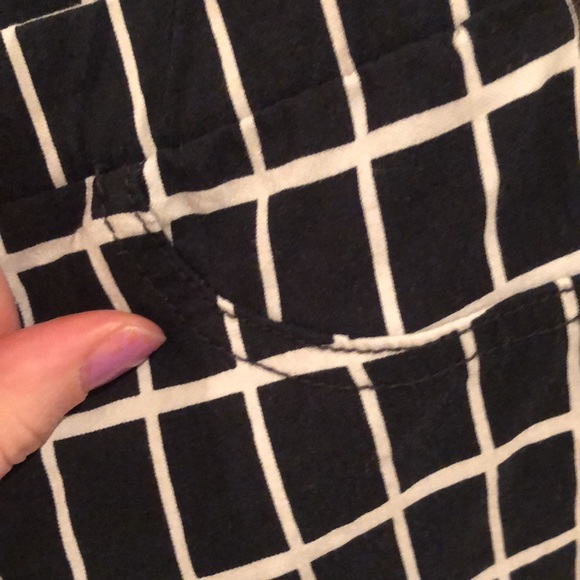 Black and White Stretchy Pants - Picture 5 of 10